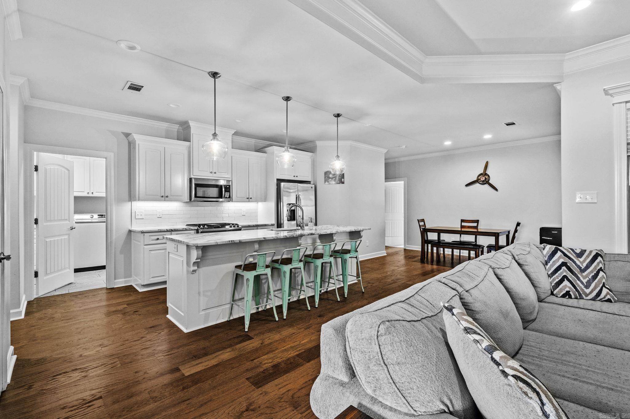 MILLERS GLENN - Residential