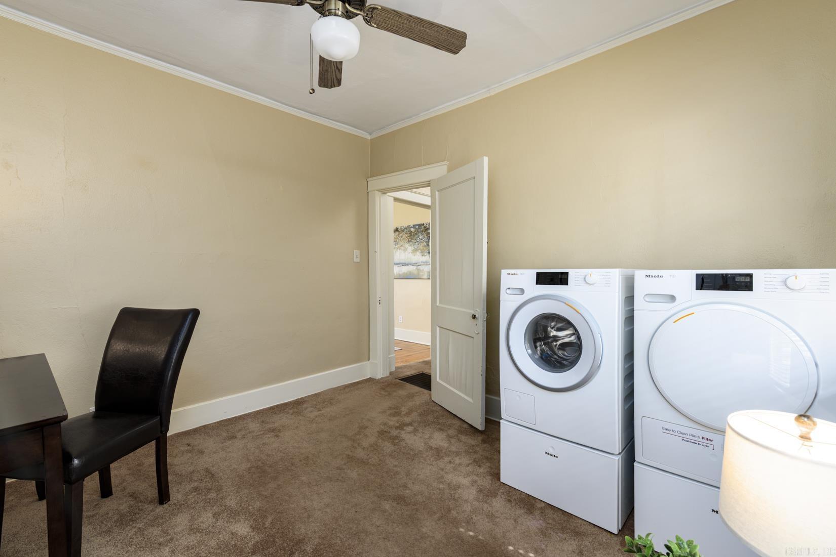 EAST PULASKI HGTS - Residential