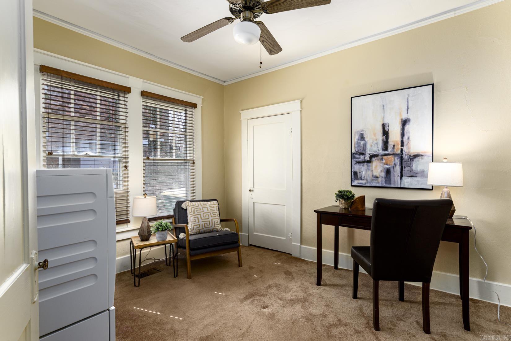 EAST PULASKI HGTS - Residential