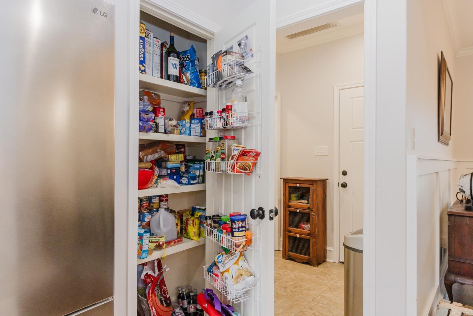 STONEGATE - Residential