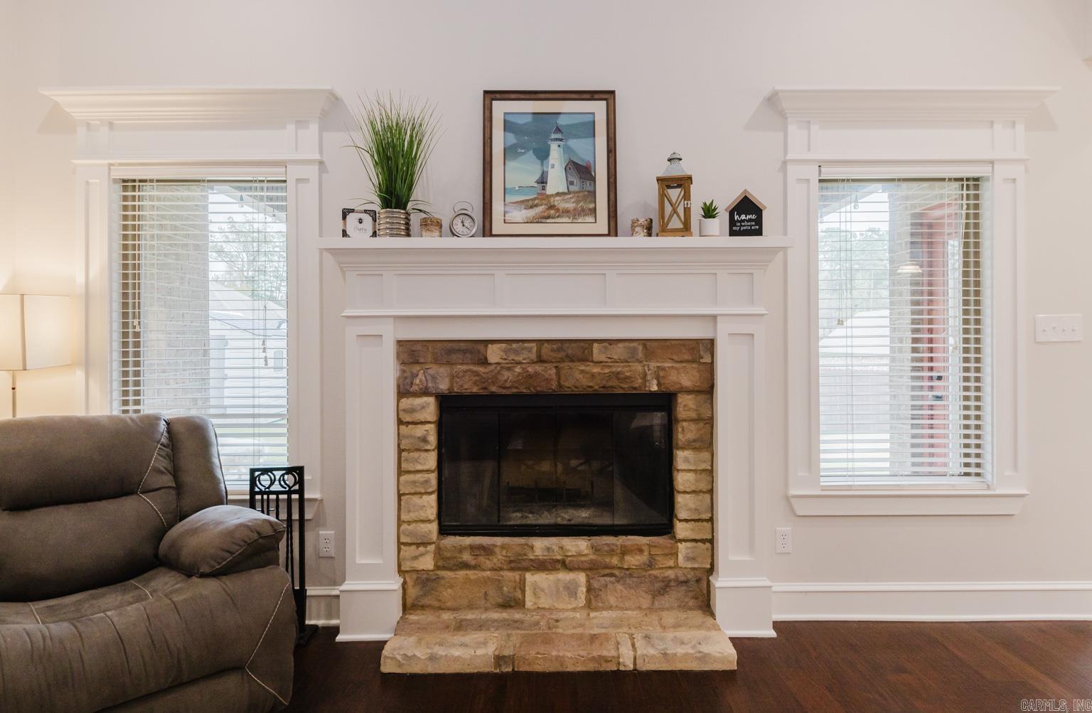 STONEGATE - Residential