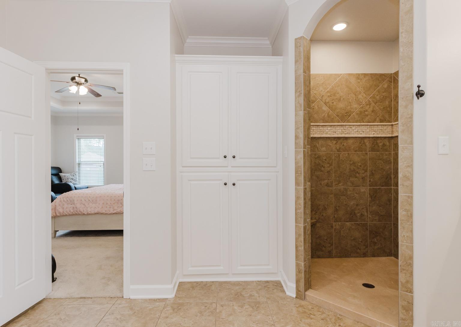 STONEGATE - Residential