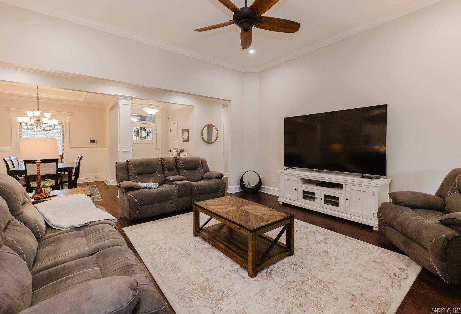 STONEGATE - Residential