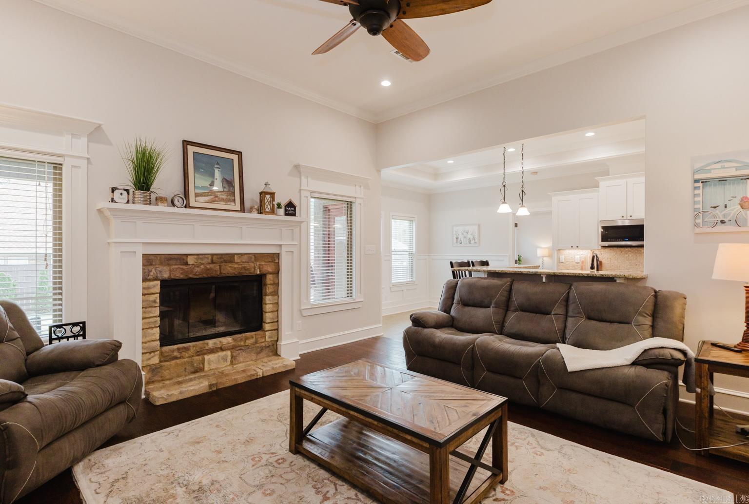 STONEGATE - Residential