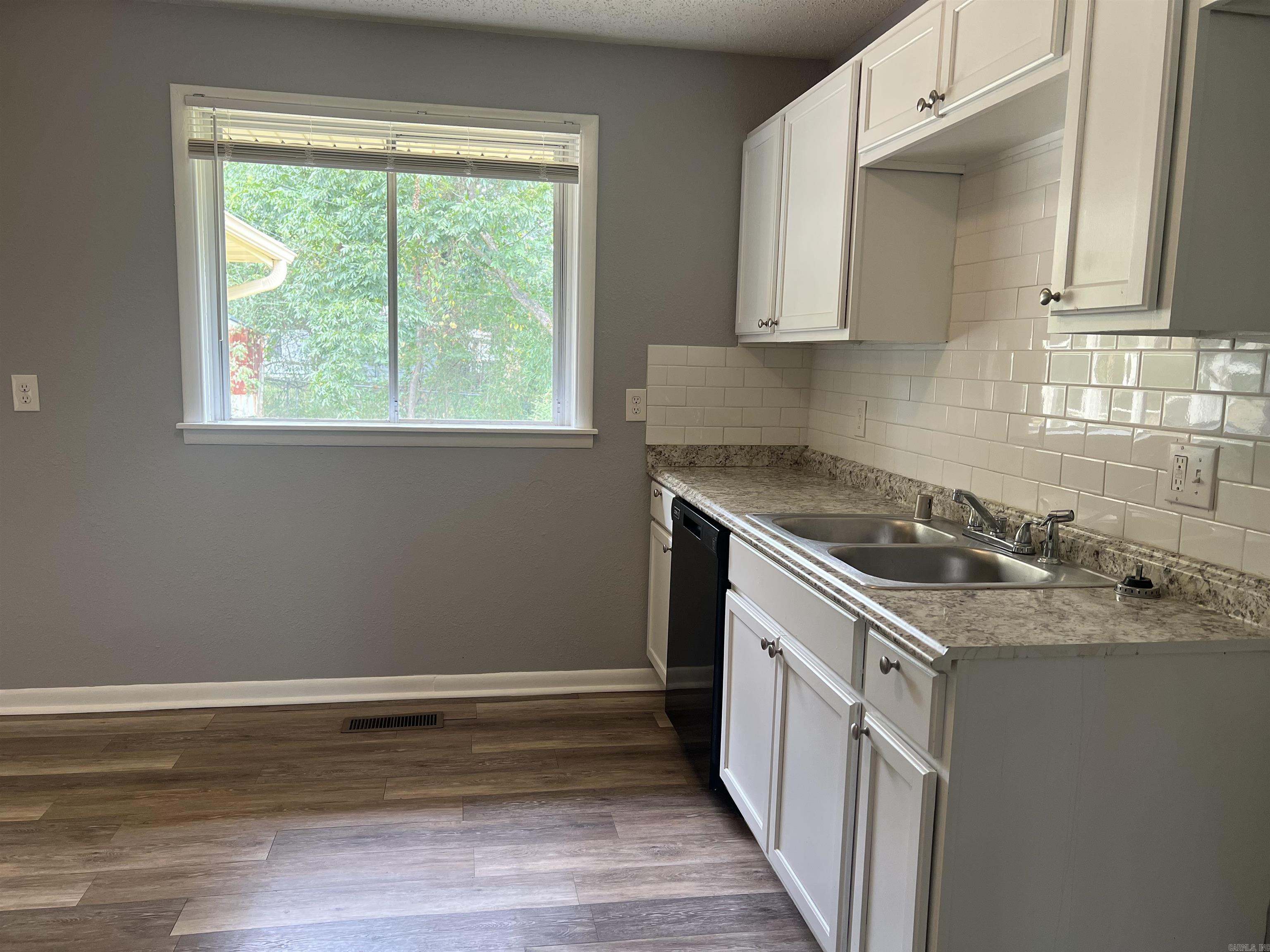 Belwood Annex #1 - Residential Lease