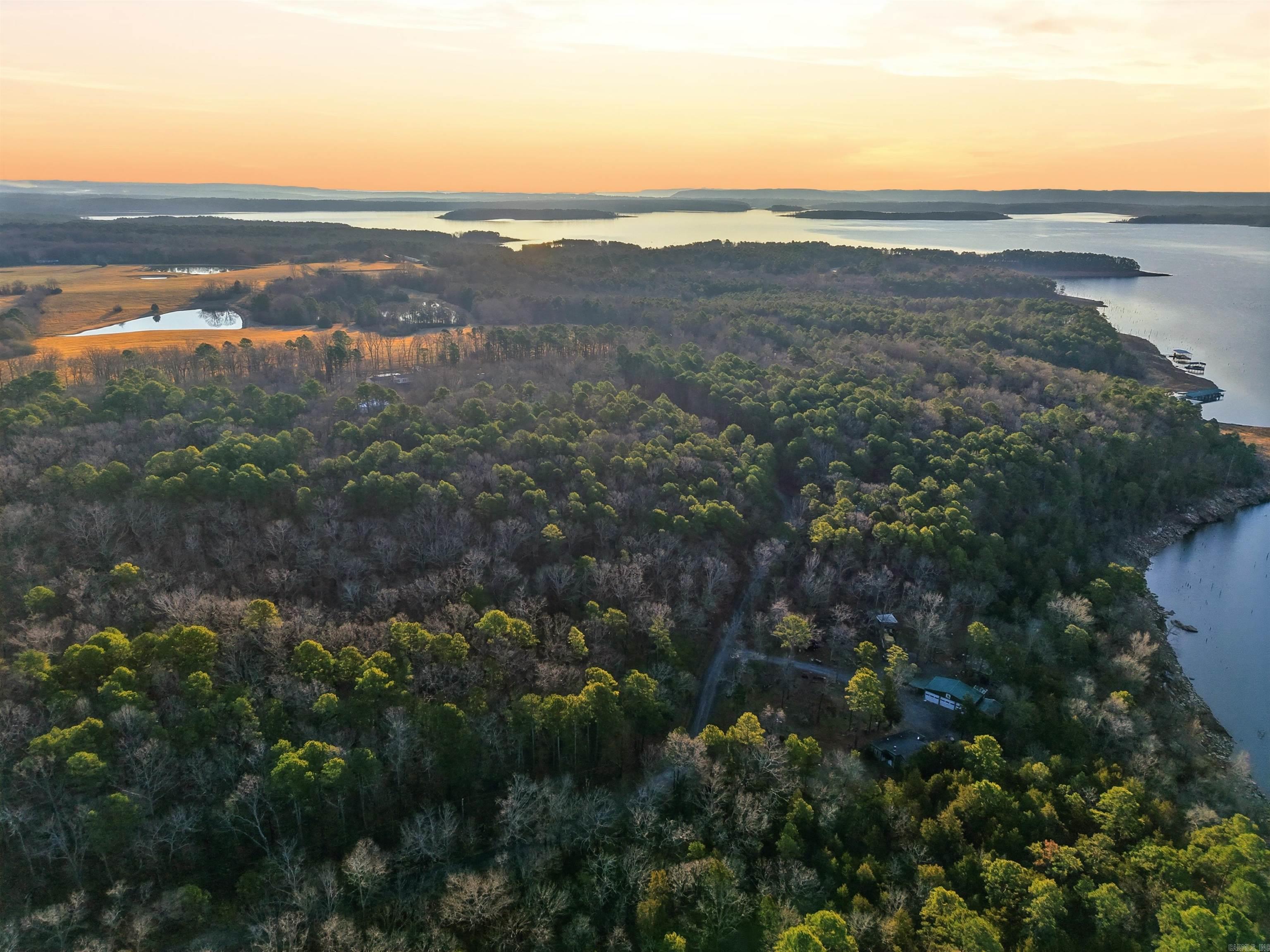 Metes & Bounds - Land