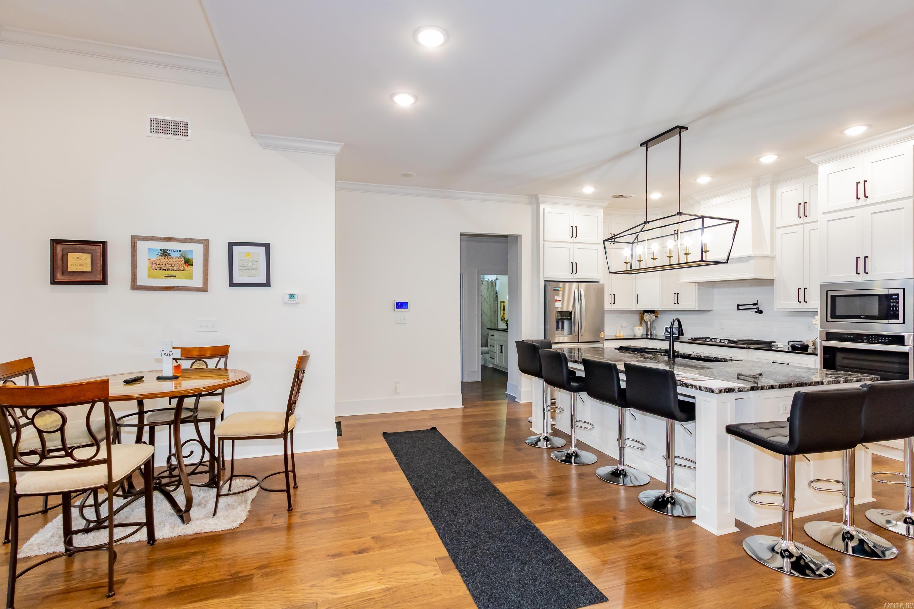 THE WOODS OF HURRICANE LAKE ESTA - Residential