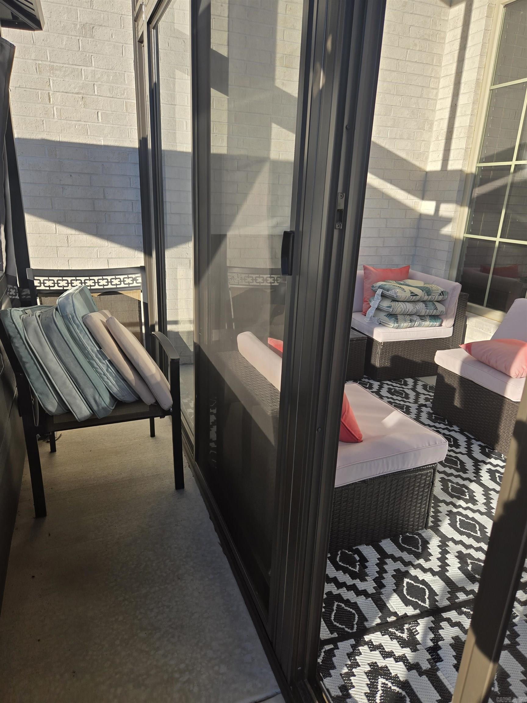 THE WOODS OF HURRICANE LAKE ESTA - Residential