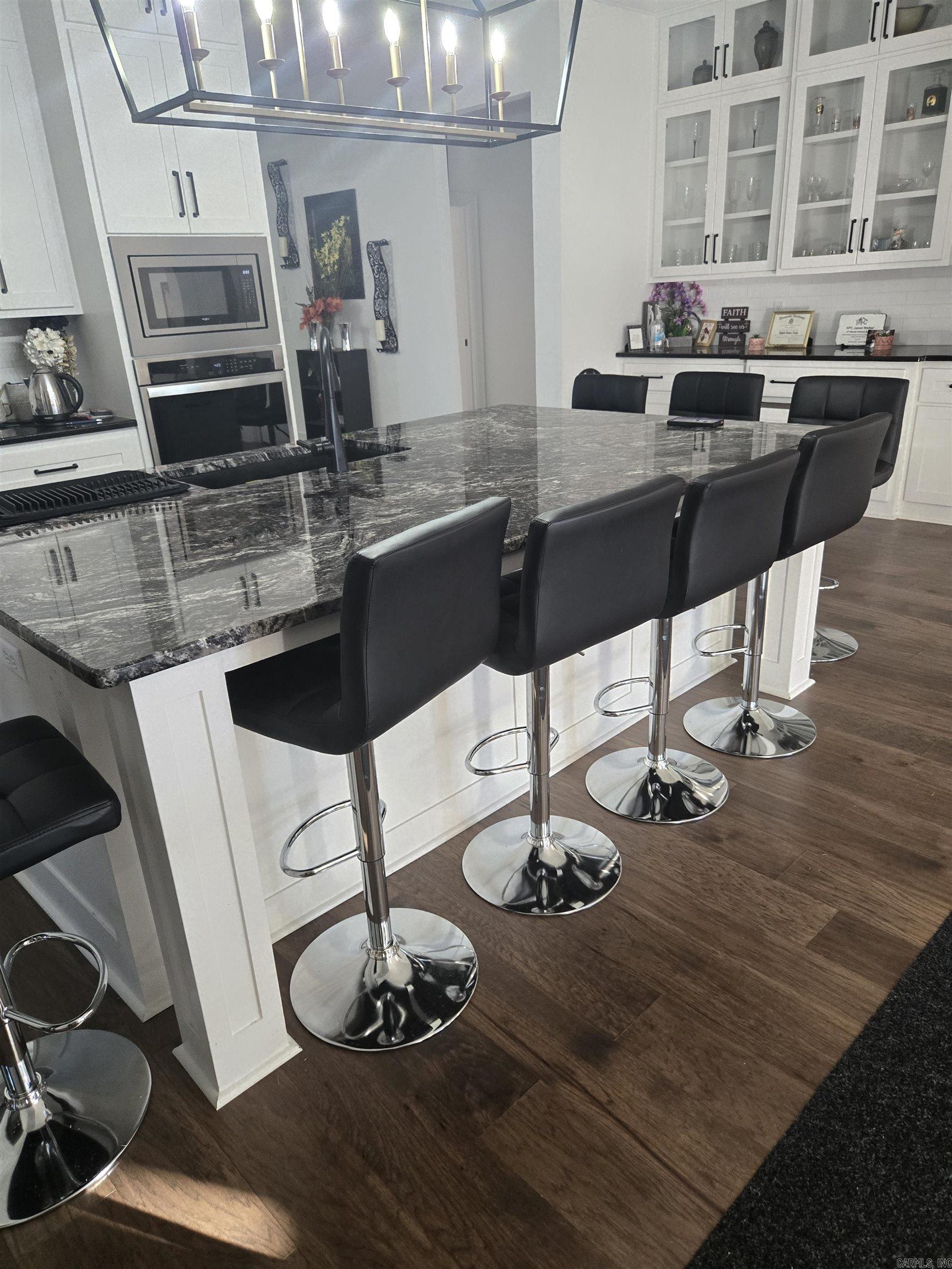 THE WOODS OF HURRICANE LAKE ESTA - Residential