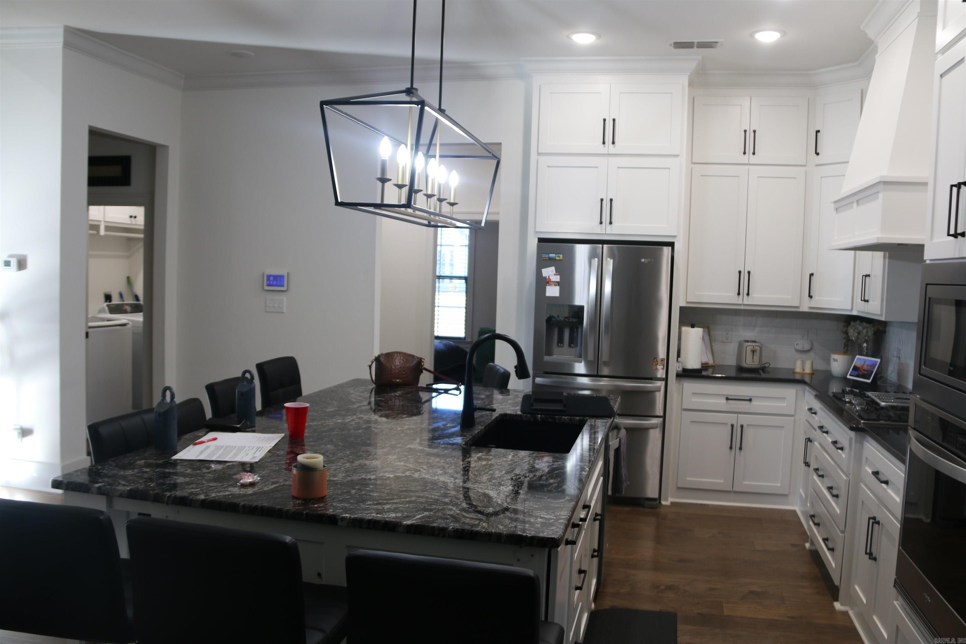 THE WOODS OF HURRICANE LAKE ESTA - Residential