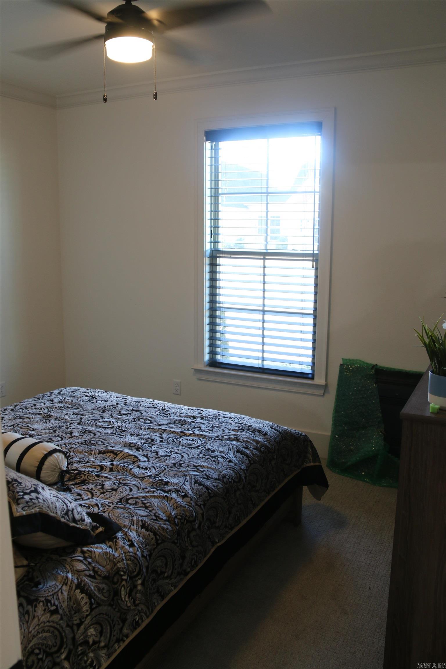 THE WOODS OF HURRICANE LAKE ESTA - Residential