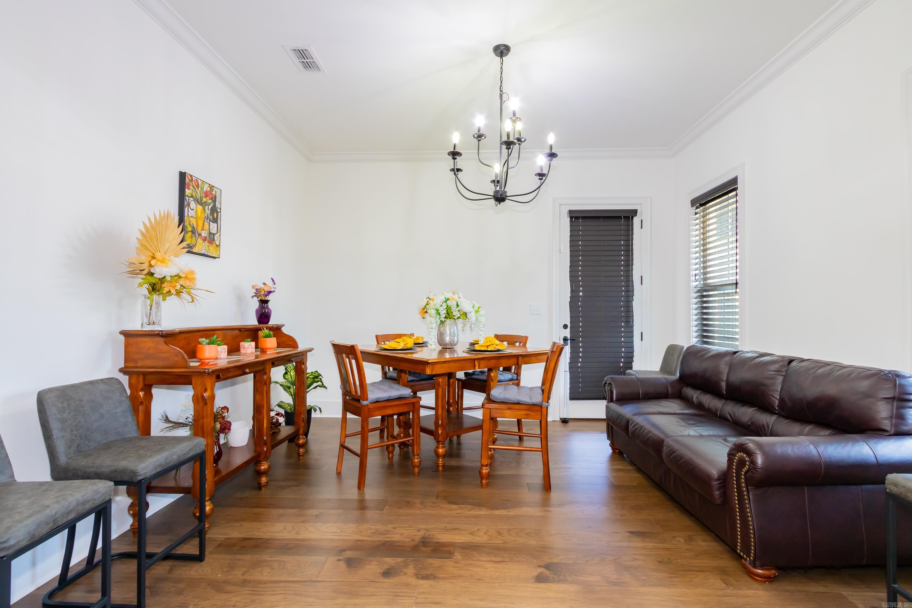 THE WOODS OF HURRICANE LAKE ESTA - Residential