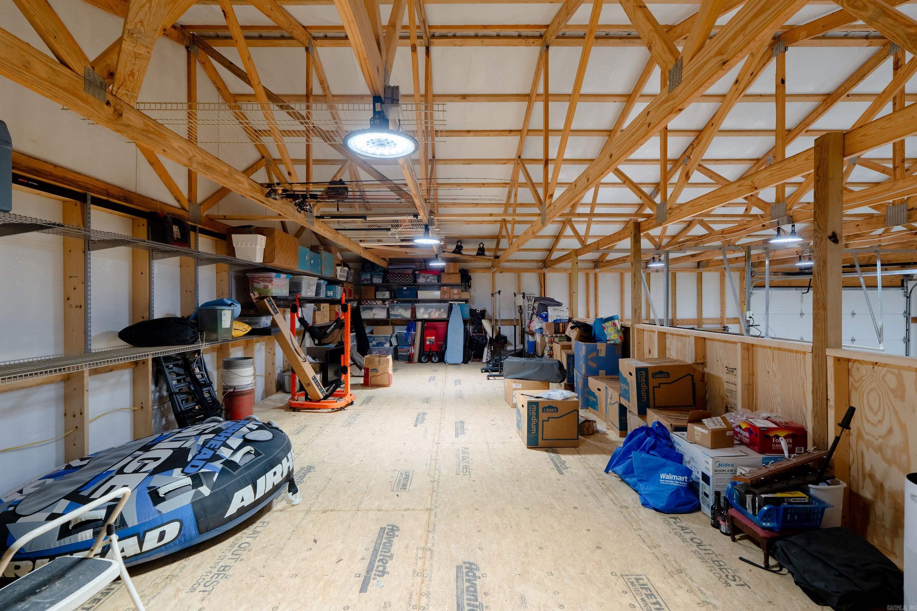 WINDCHASE - Residential