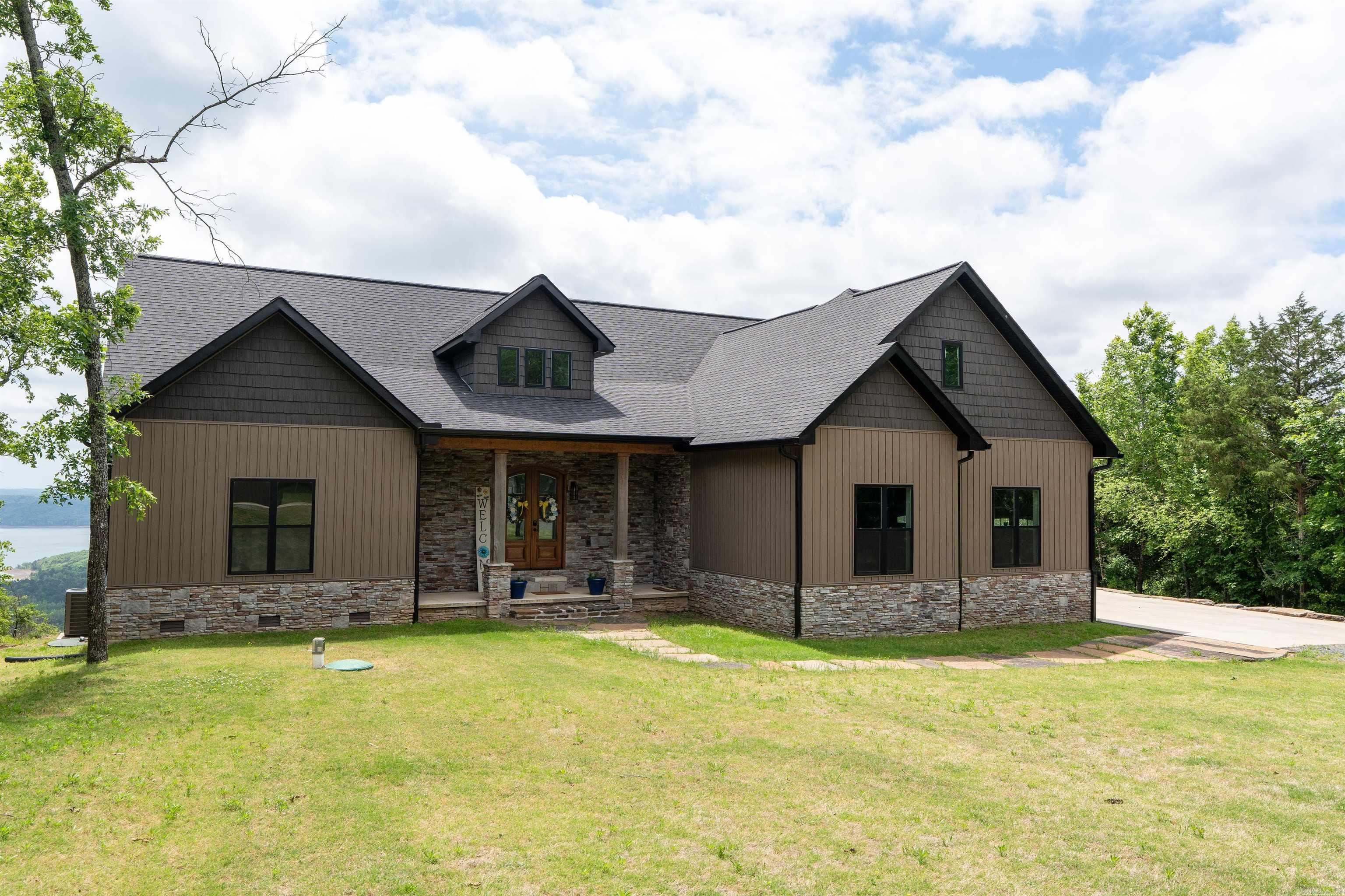 WINDCHASE - Residential