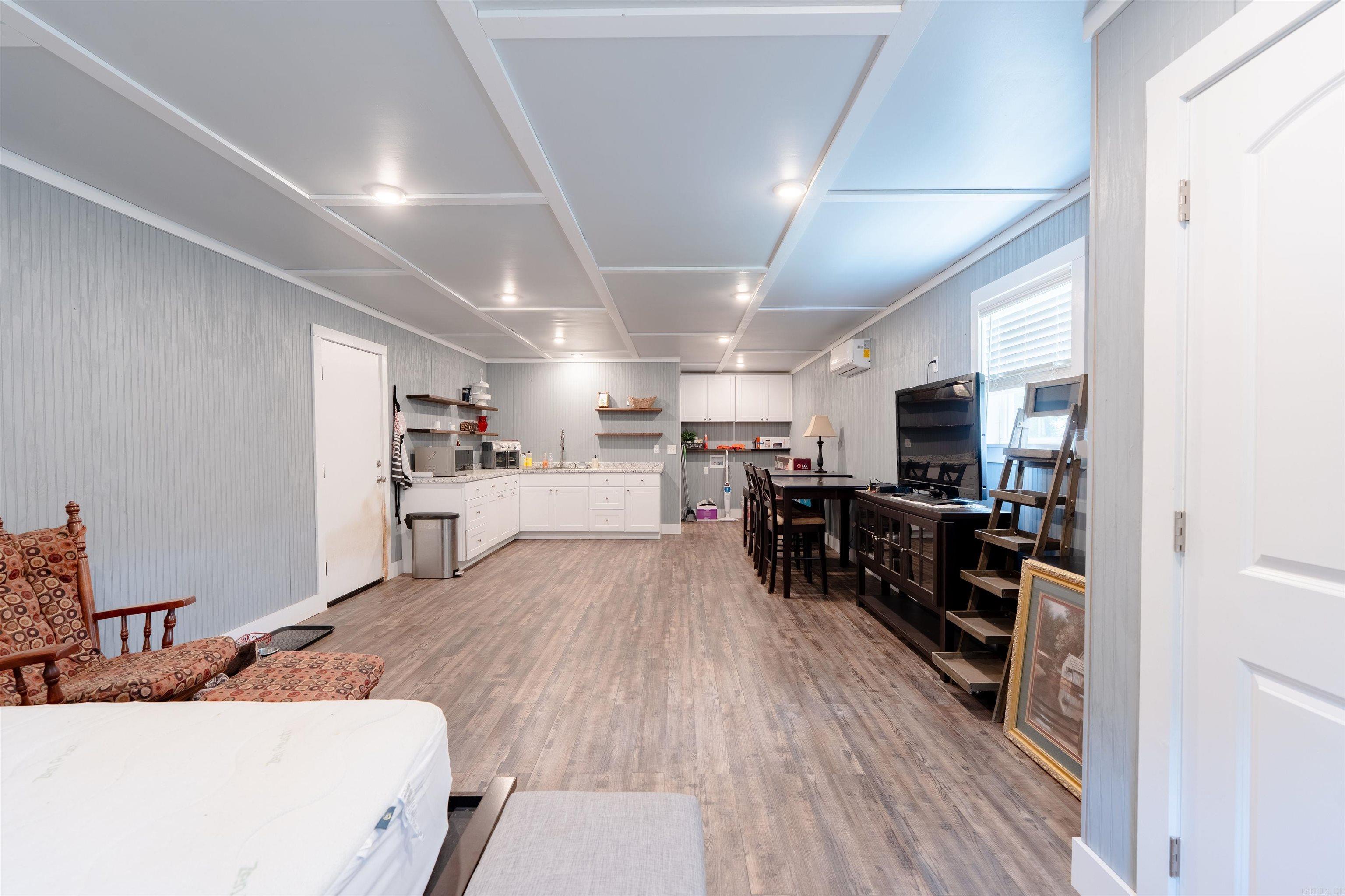 WINDCHASE - Residential