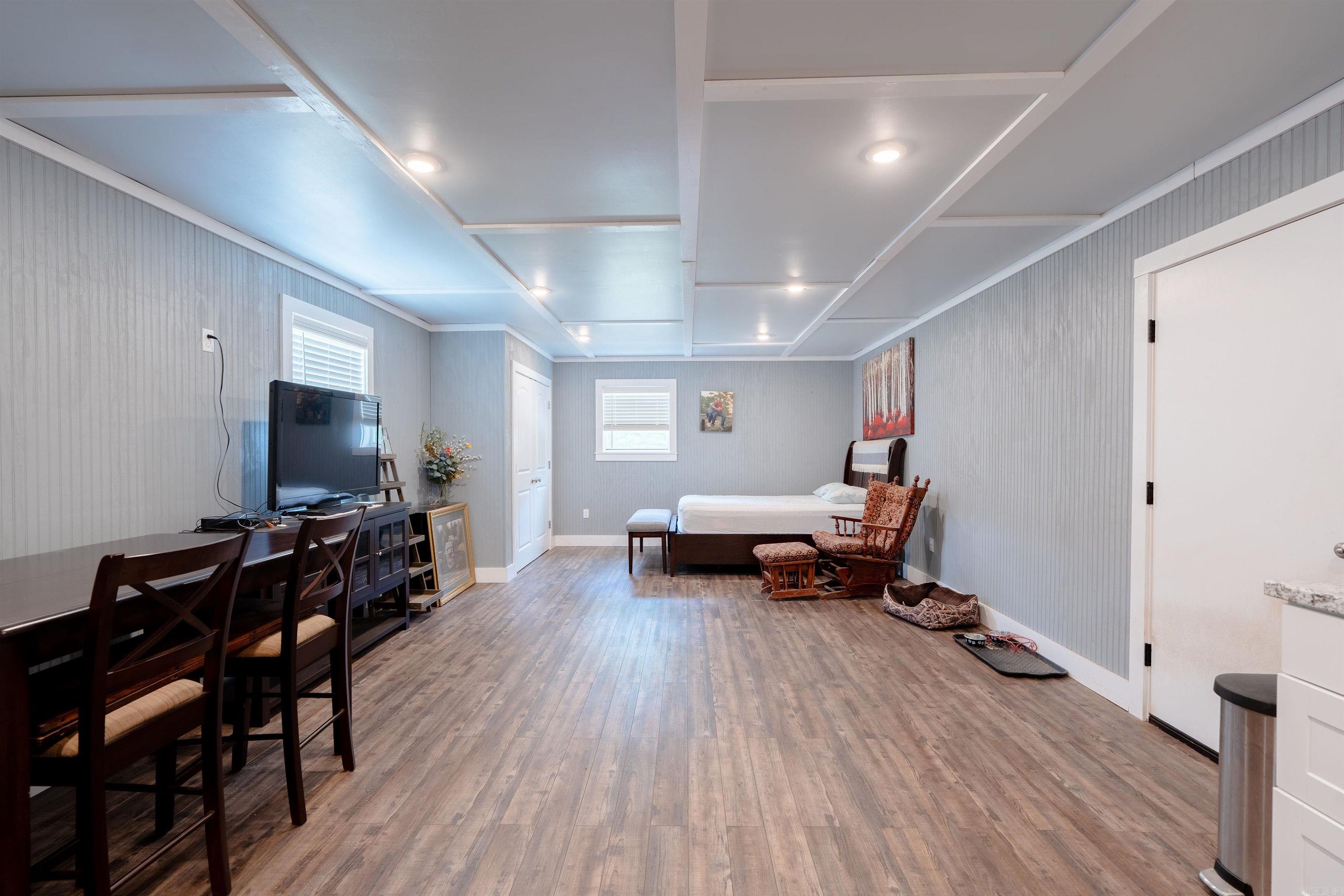 WINDCHASE - Residential