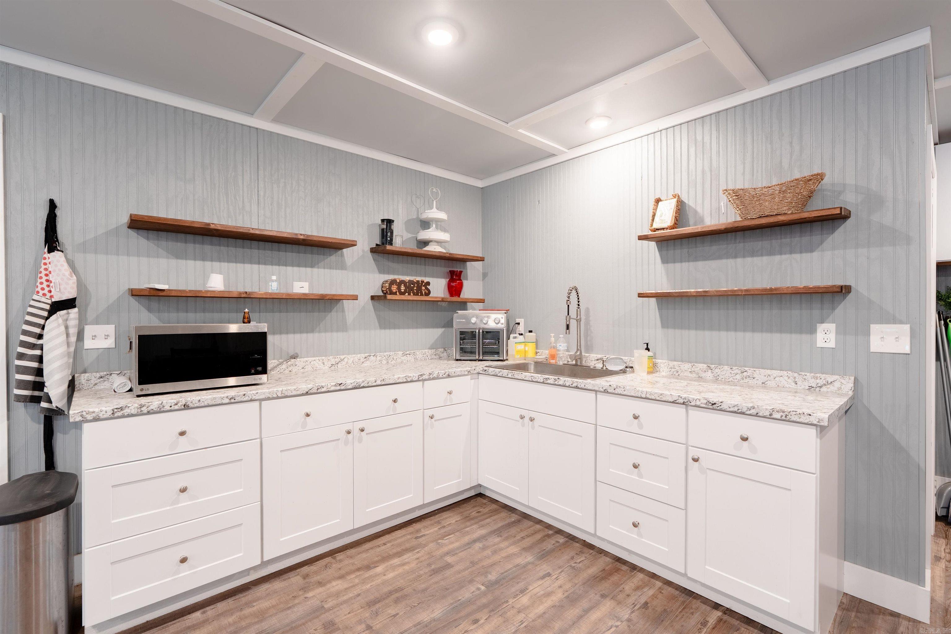 WINDCHASE - Residential