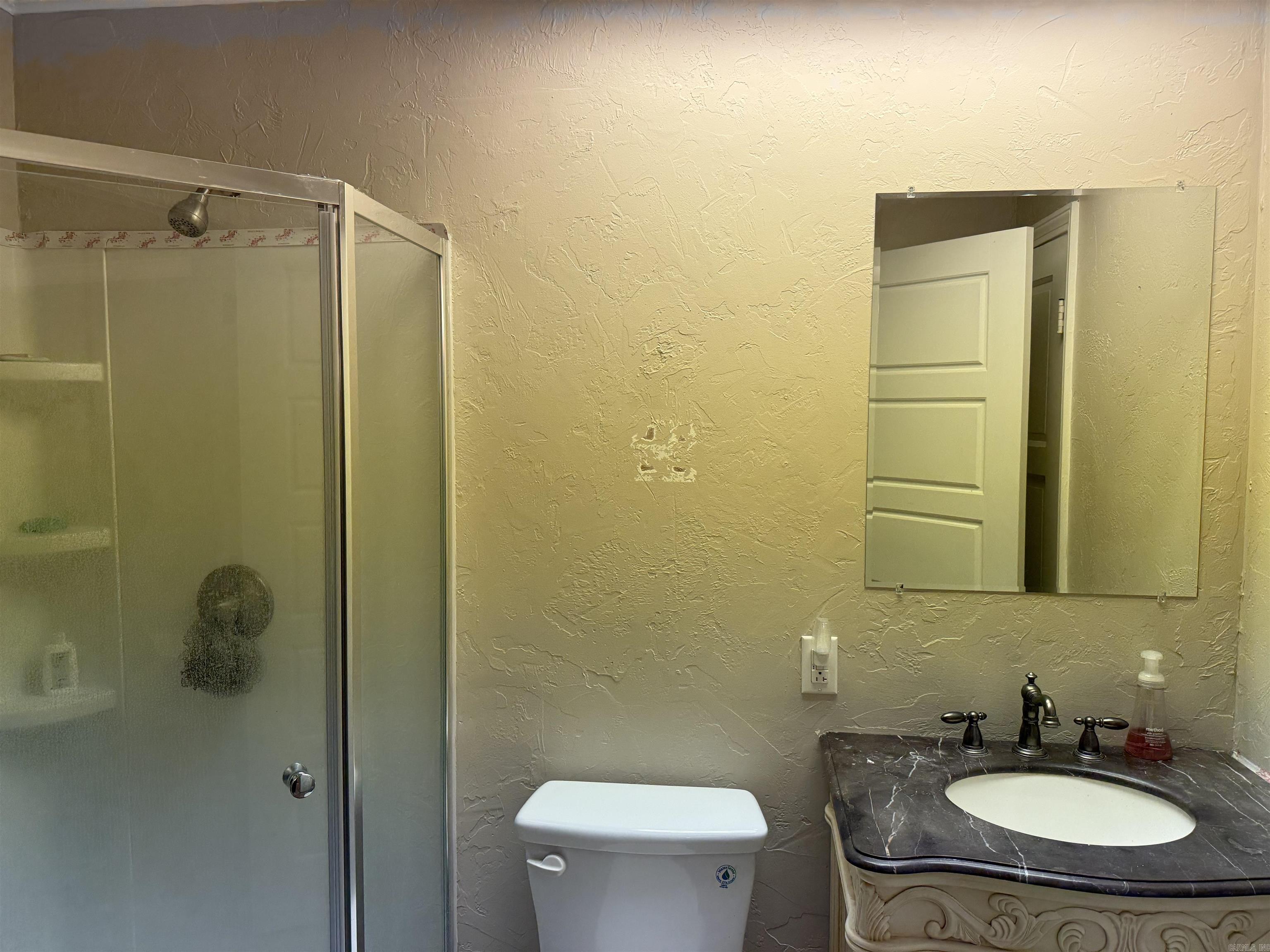 M&B PIGGOTT 2-20-8 - Residential