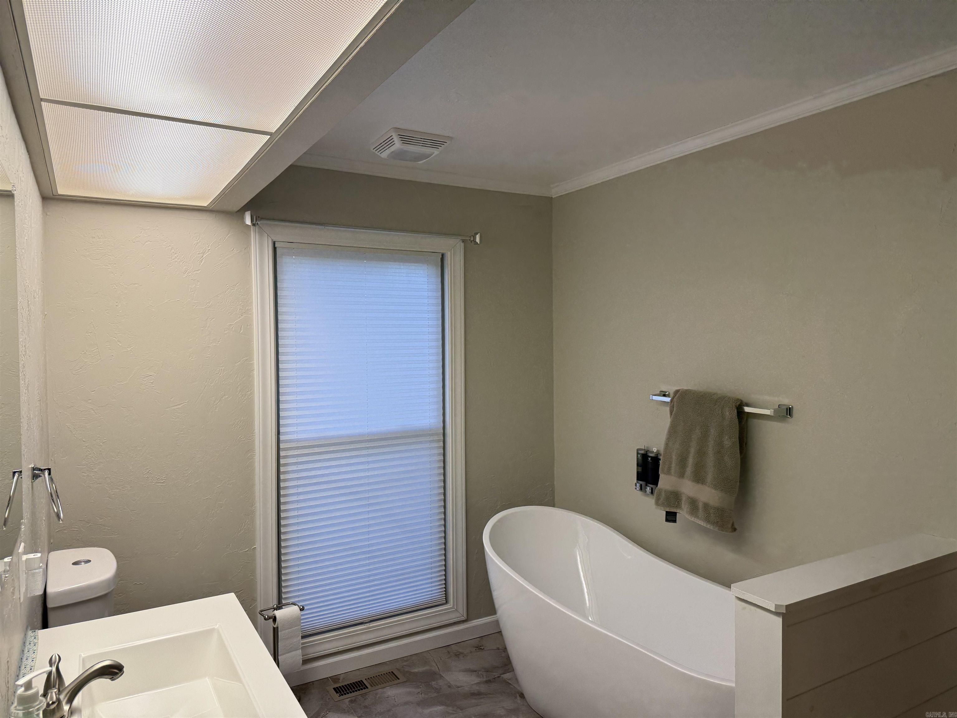 M&B PIGGOTT 2-20-8 - Residential