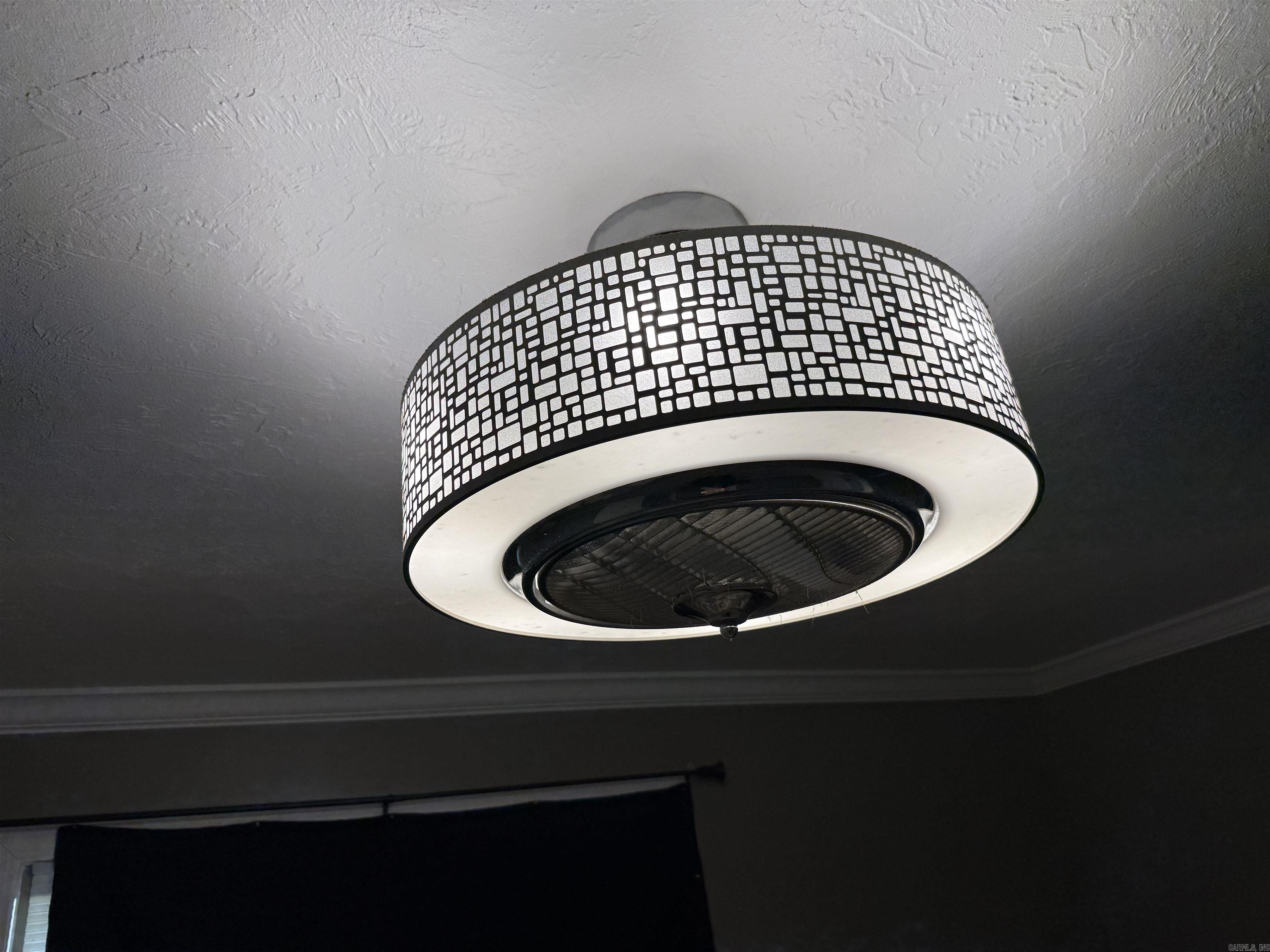 M&B PIGGOTT 2-20-8 - Residential