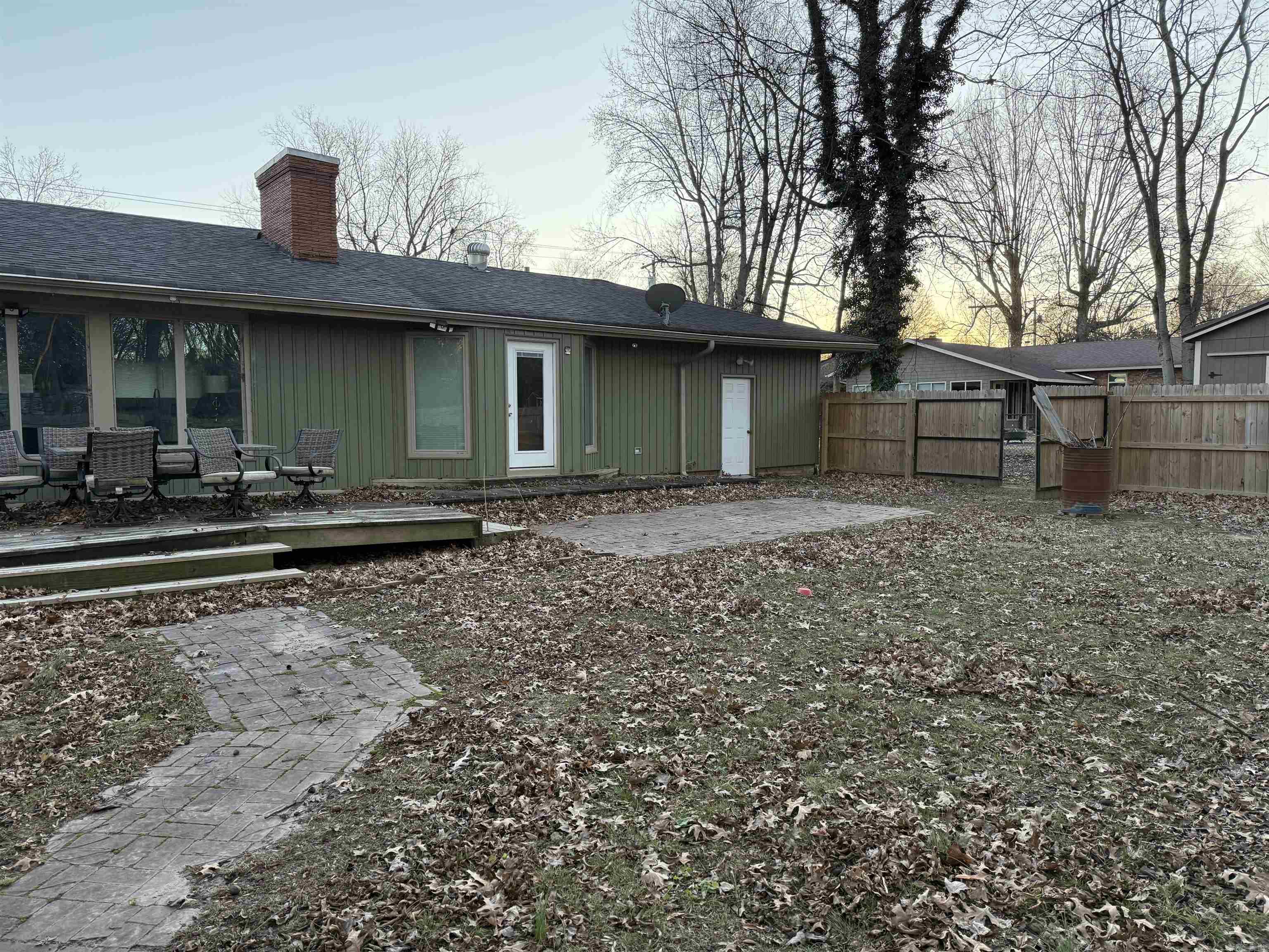 M&B PIGGOTT 2-20-8 - Residential