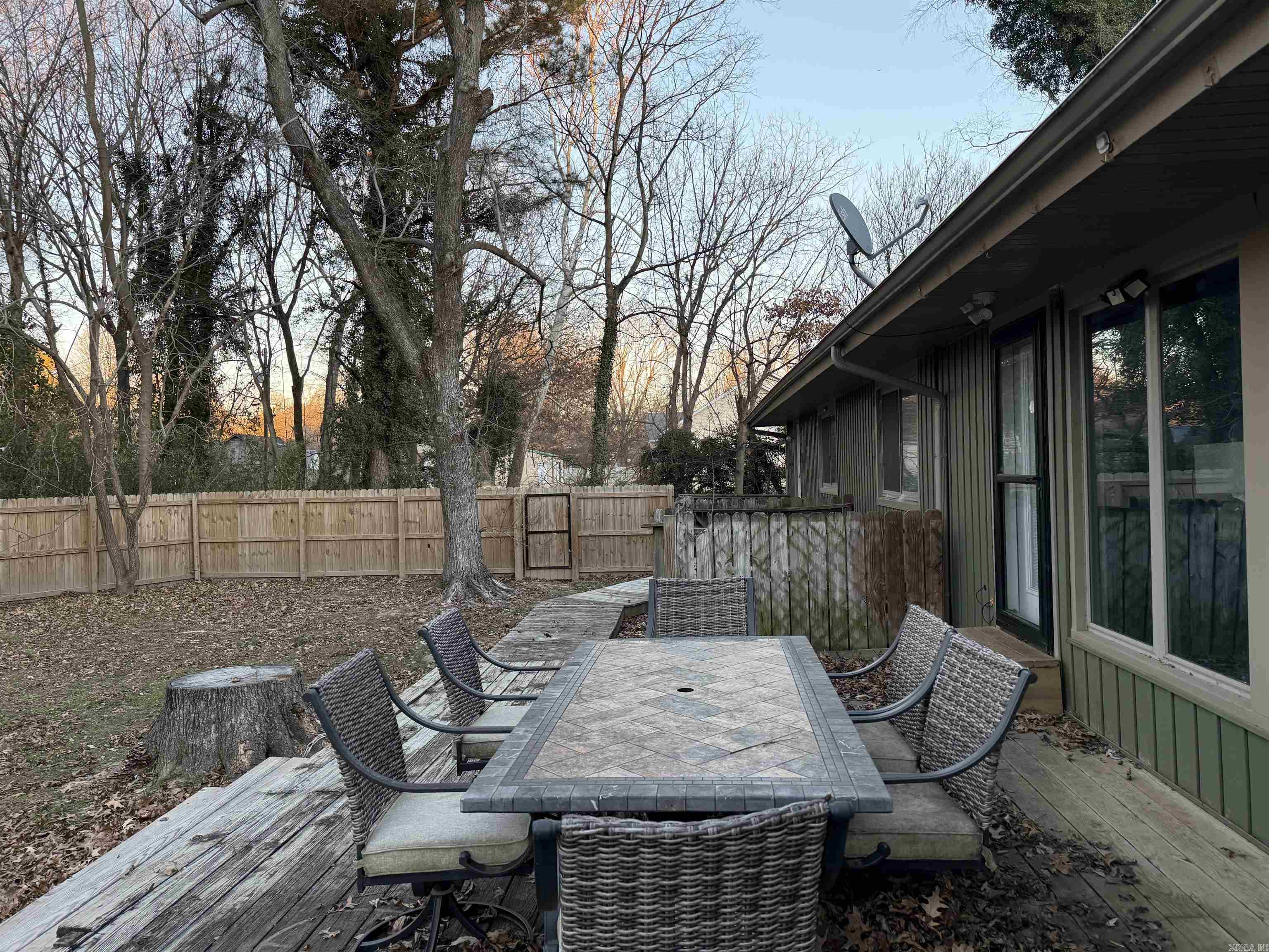 M&B PIGGOTT 2-20-8 - Residential