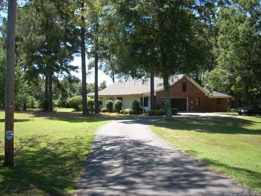 Very quiet updated country home at the end of a cul-de-sac! 3 Bedrooms, 2.5 Baths sits on private acreage. Painted & updated throughout! Large living, separate formal dining, sunroom, bonus room, carpet, wood & ceramic floors. Large deck in back overlooks own private settings. Storage building. Sq. Ft. approx. measuring encouraged.