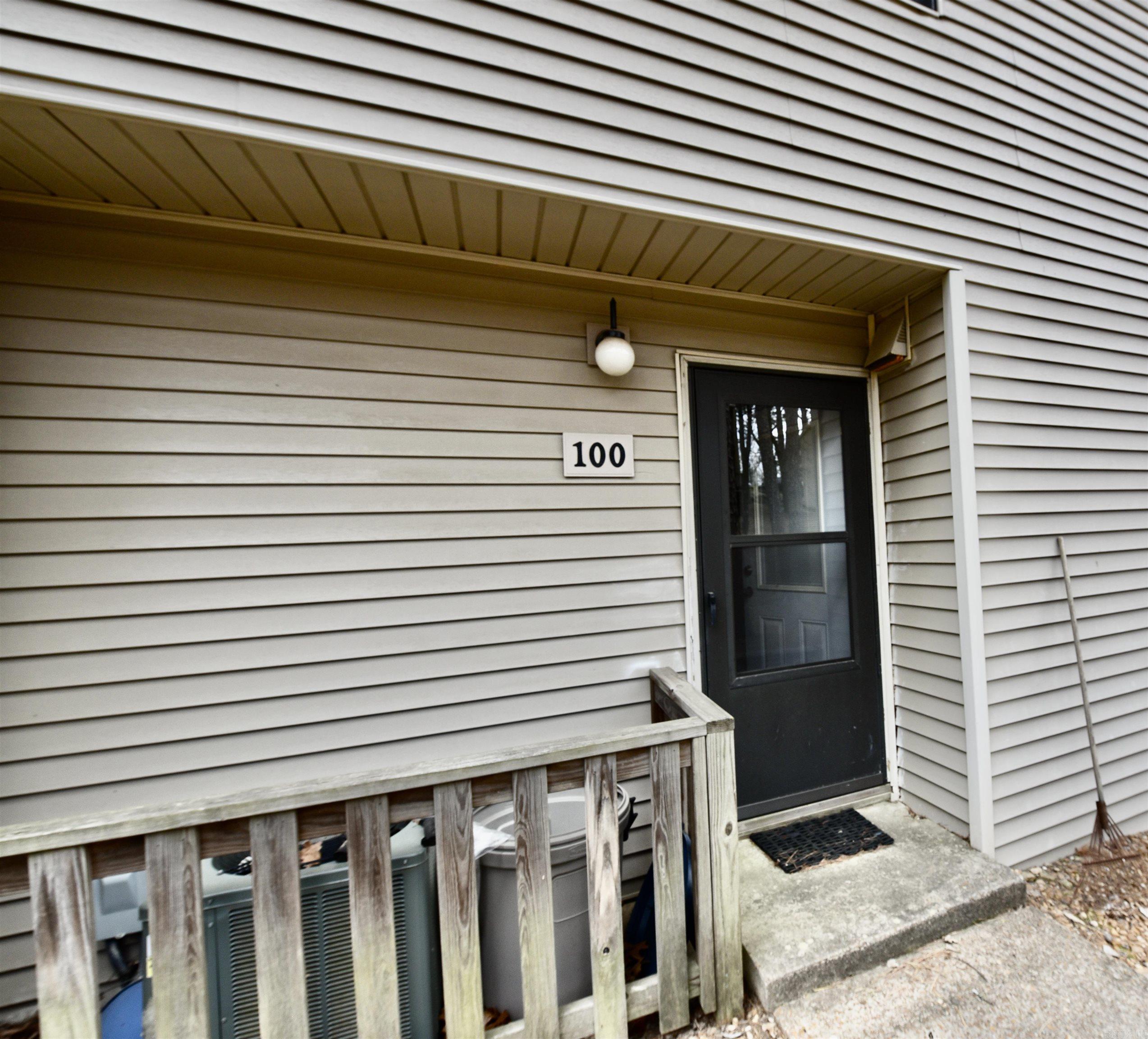 CHELSEA GLADES - Residential