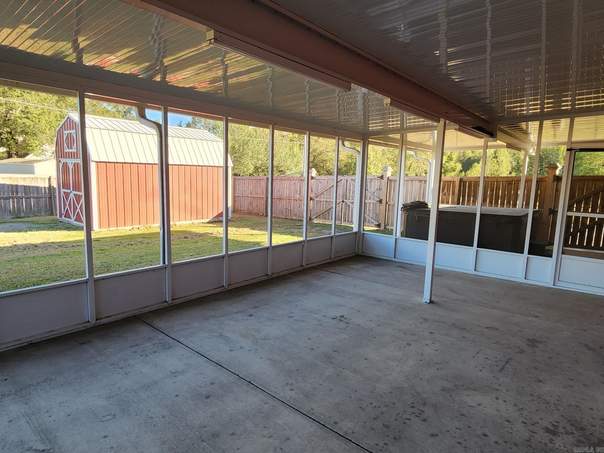 CENTERVIEW ESTATES - Residential