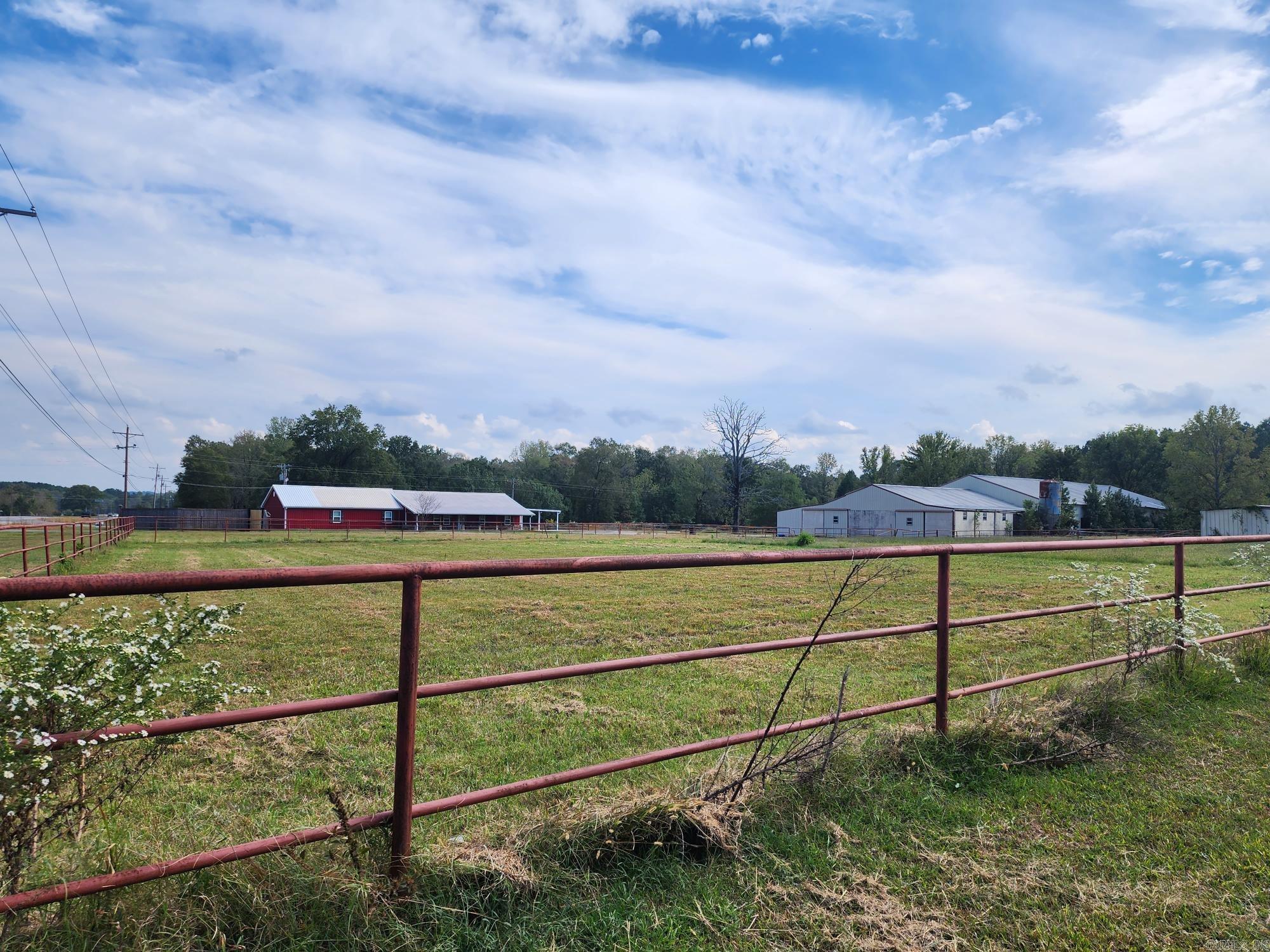 CENTERVIEW ESTATES - Residential