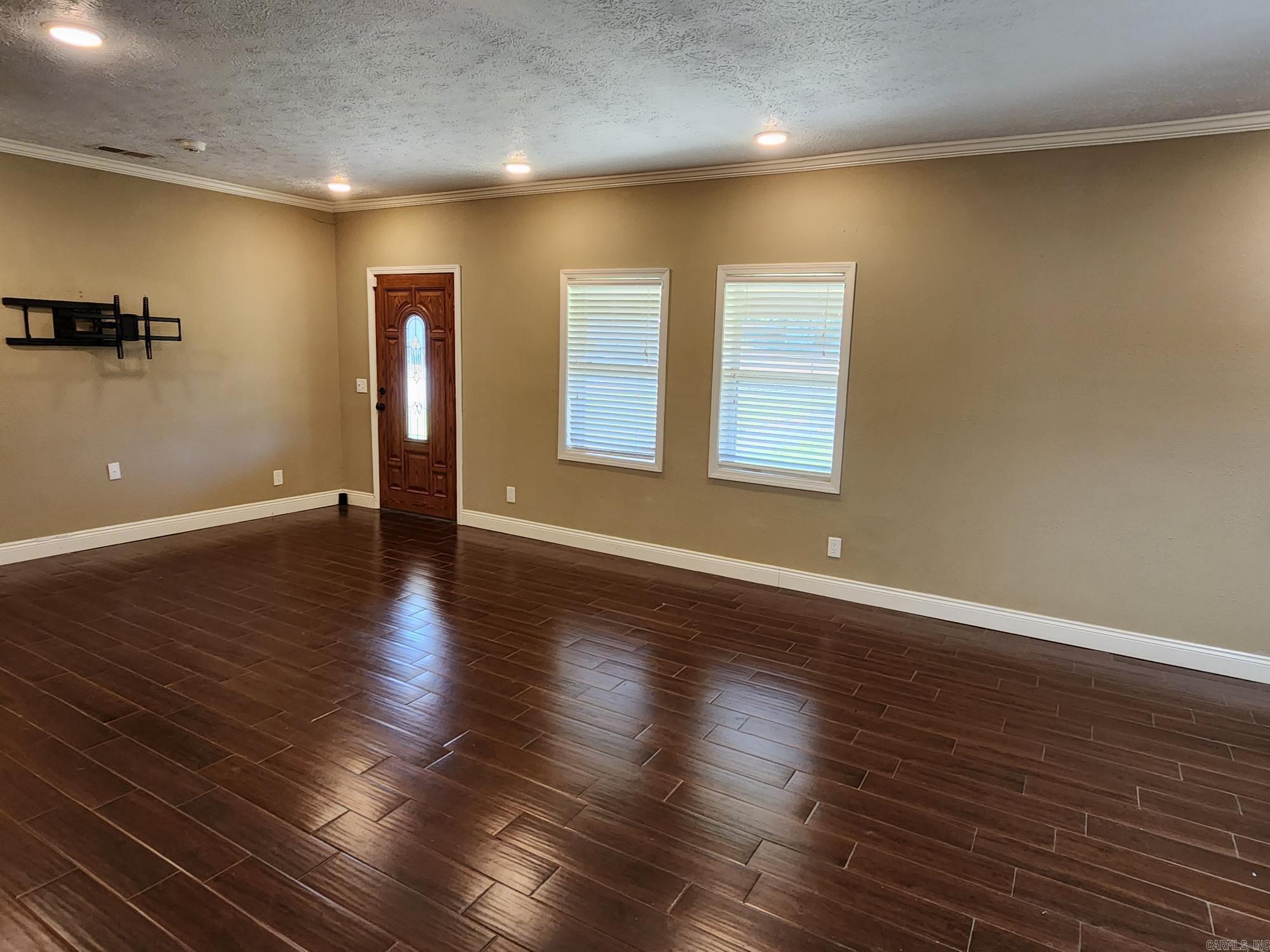 CENTERVIEW ESTATES - Residential