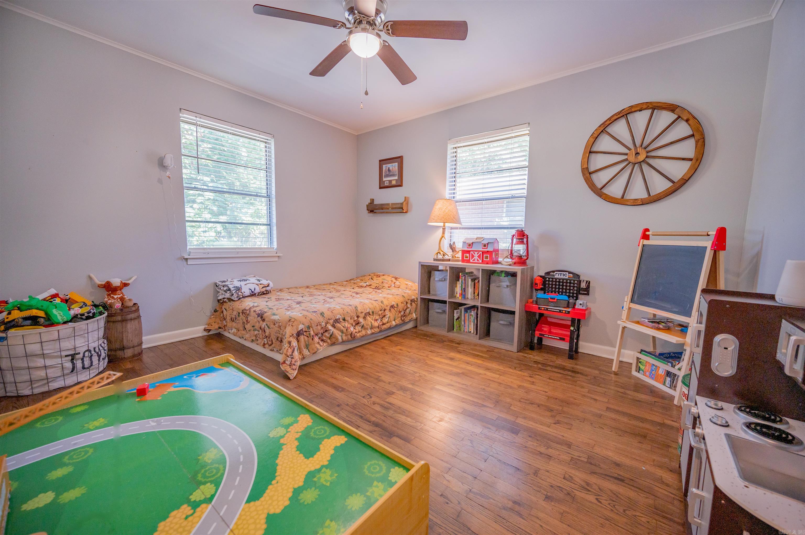 HAMILTON & BRACK - Residential