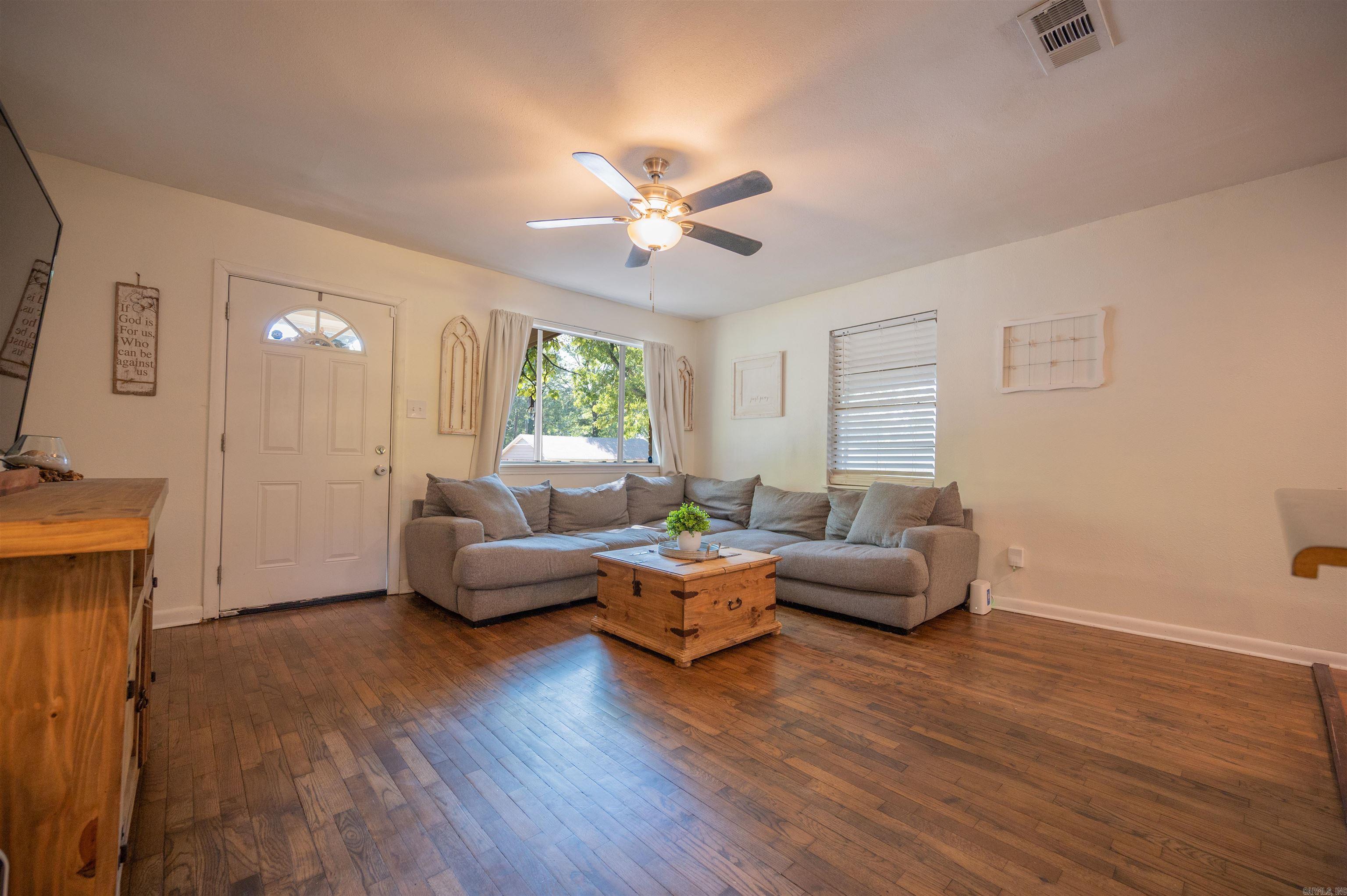 HAMILTON & BRACK - Residential