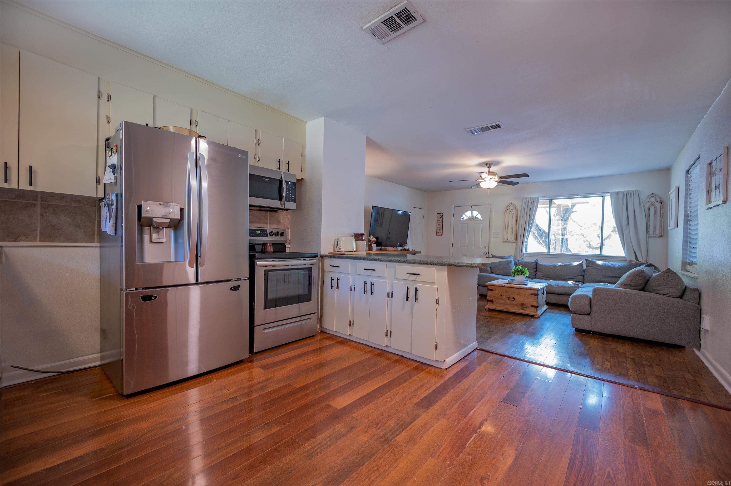 HAMILTON & BRACK - Residential