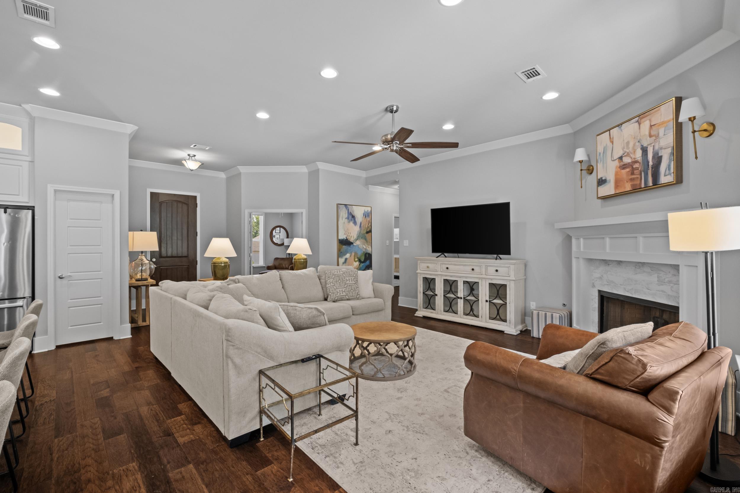 MILLERS GLENN - Residential