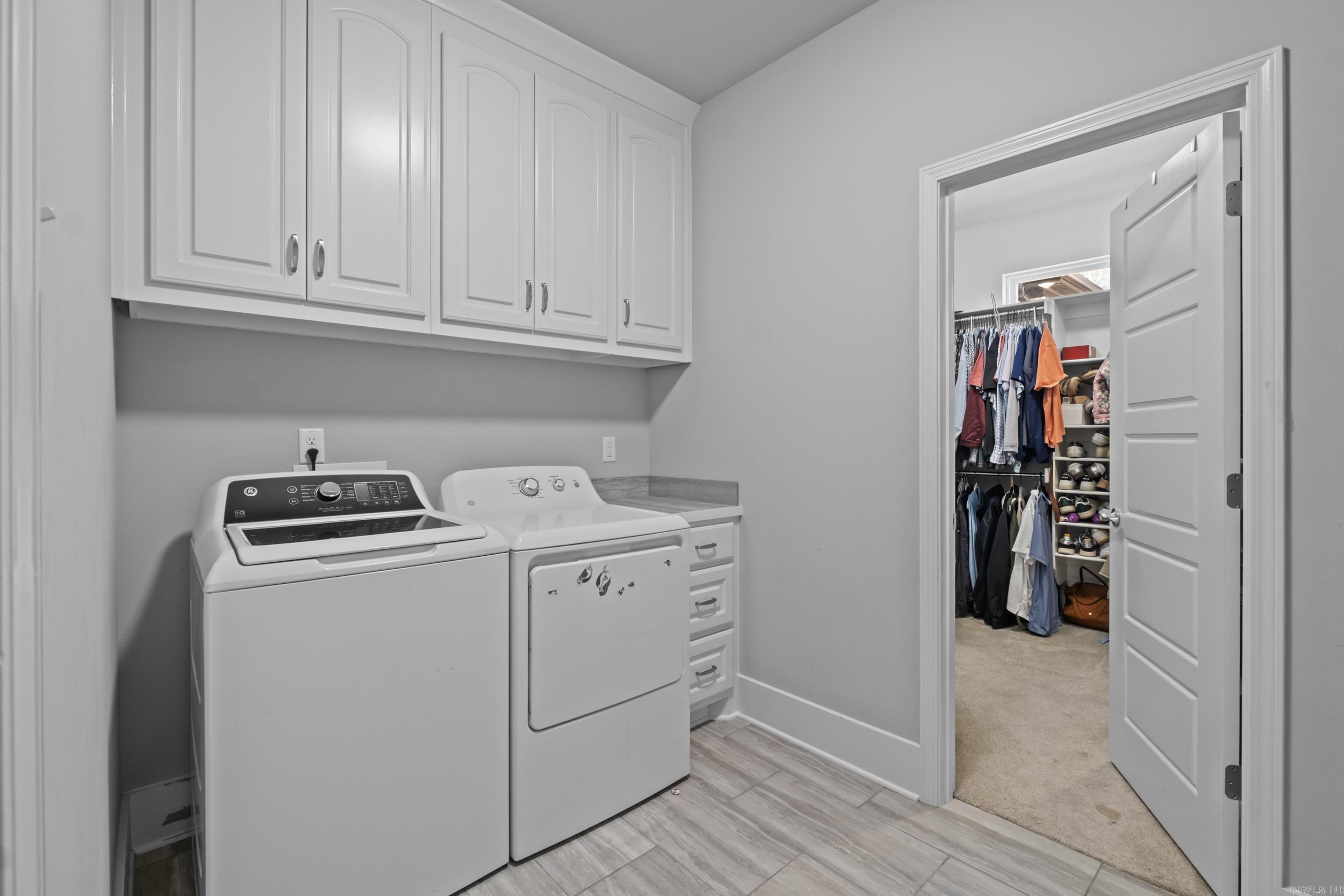 MILLERS GLENN - Residential