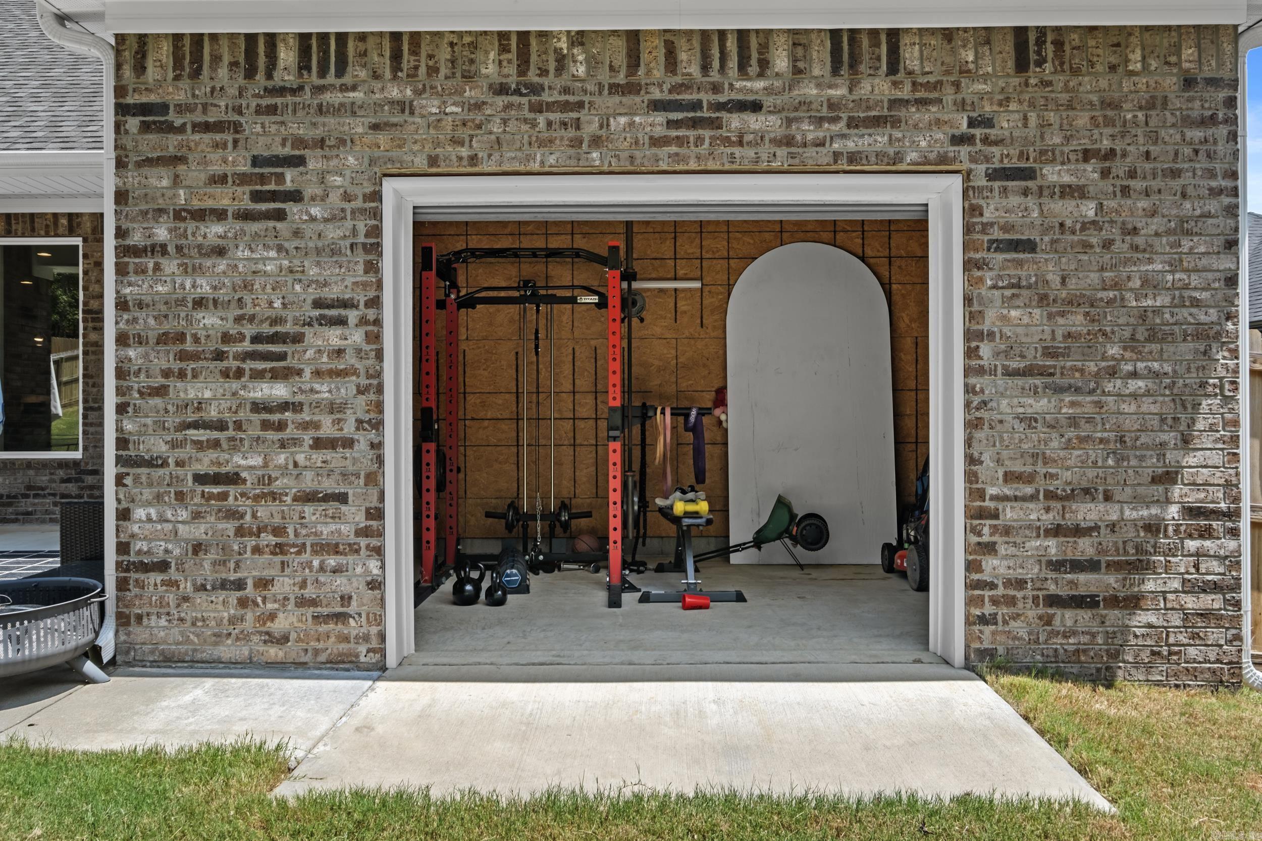 MILLERS GLENN - Residential