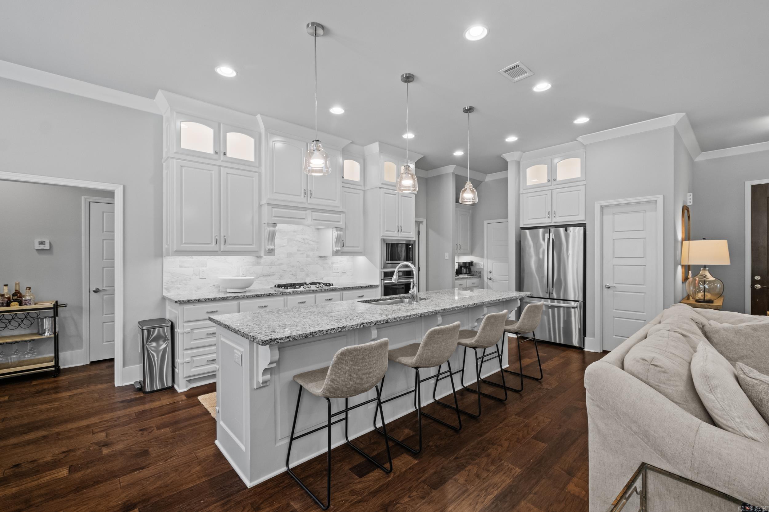 MILLERS GLENN - Residential