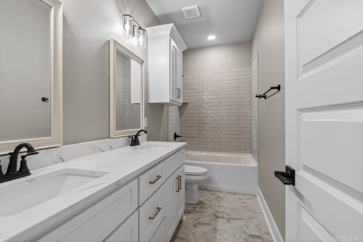 GRACE VILLAGE - Residential