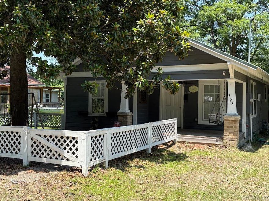 This 2 bedroom, 1 bath cottage offers a great opportunity for investors, DIYers, or first-time buyers ready to make it their own.  The home needs some TLC, but the potential is endless! Inside, you'll find a cozy layout with classic charm just waiting for your personal touch. Kitchen has a brand-new electric stove. Outside, the adorable porch and fenced yard, make it great for entertaining and privacy - and you'll love the additional building with electrical and air, perfect for a she shed, man cave, hobby shop or studio. Located in Malvern with easy access to schools, shopping and downtown, this property is priced with room to renovate and add value. Bring your vision and tools-this is your chance to create the home (and bonus space) you've been dreaming of!