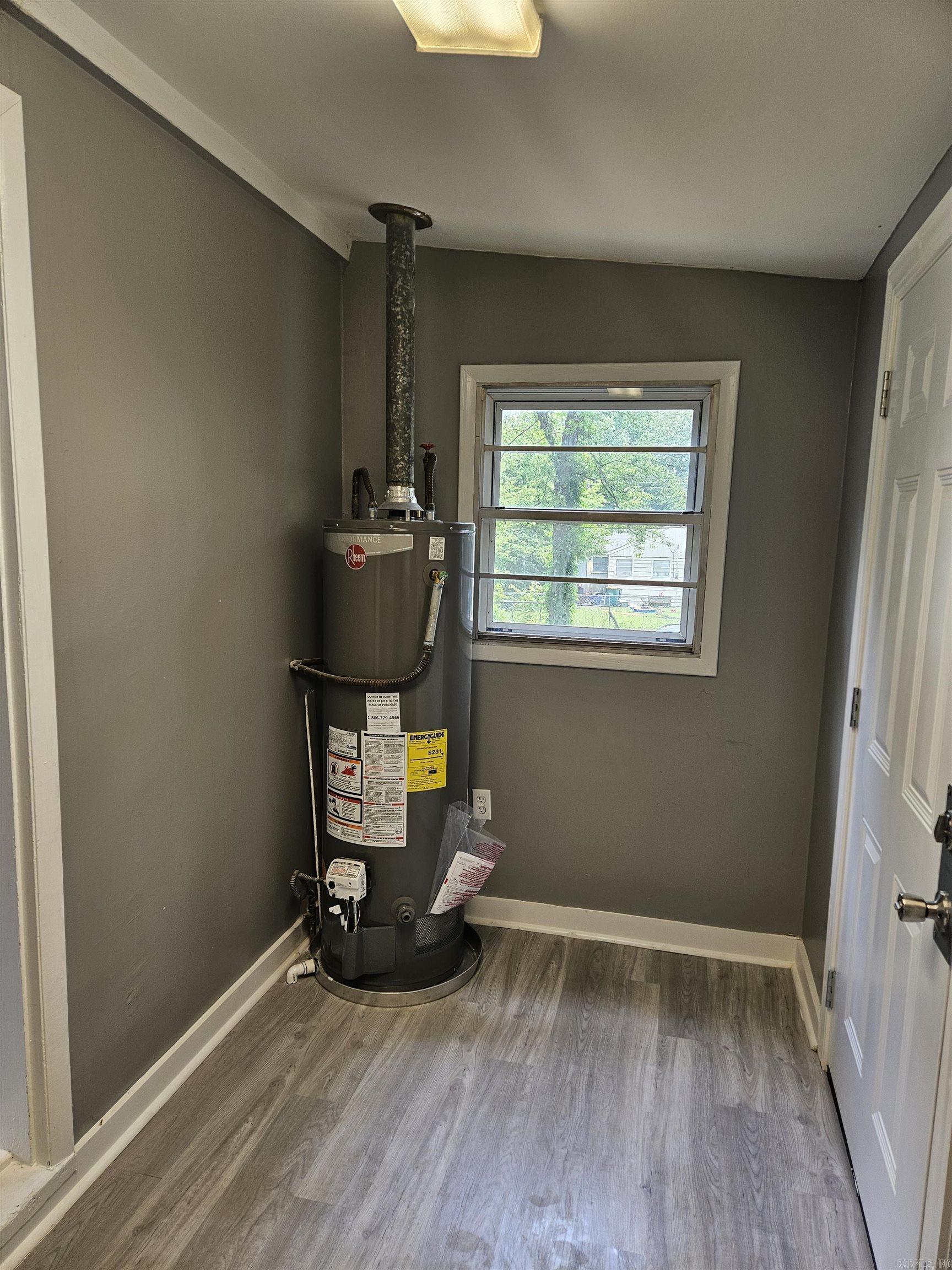 CHERRY & COX - Residential