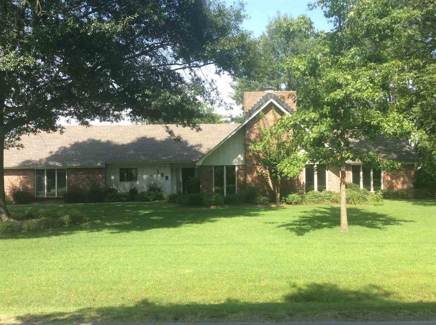 Nice Large Home on Corner Lot. 3Bdr, bonus upstairs room can be 4th.  Large Den with w/b fireplace, Dining, Laundry, and Office. New Bathroom remodel. Call 501-842-3928 for showing.