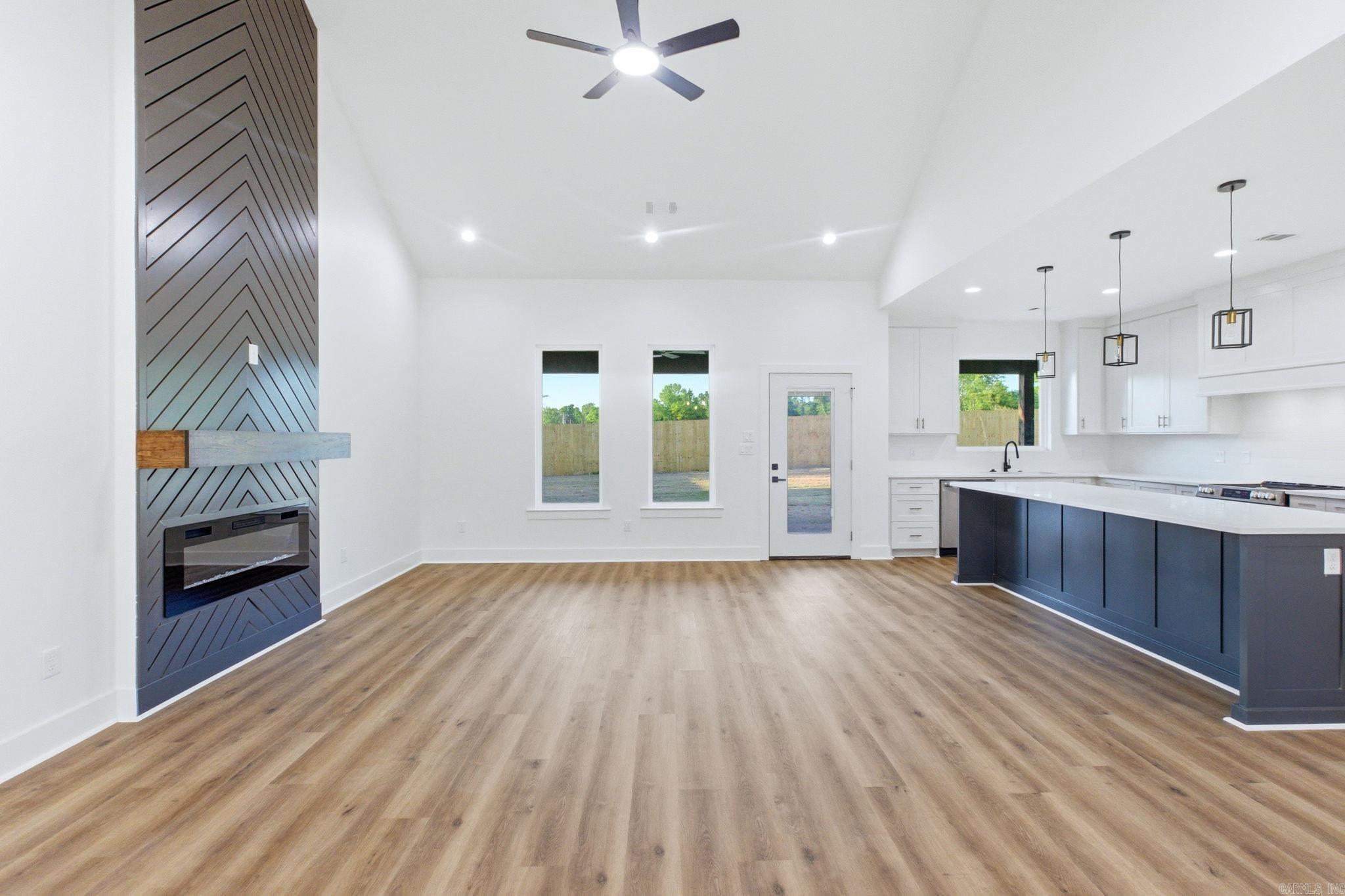 SARATOGA PLACE SUBDIVISION - Residential