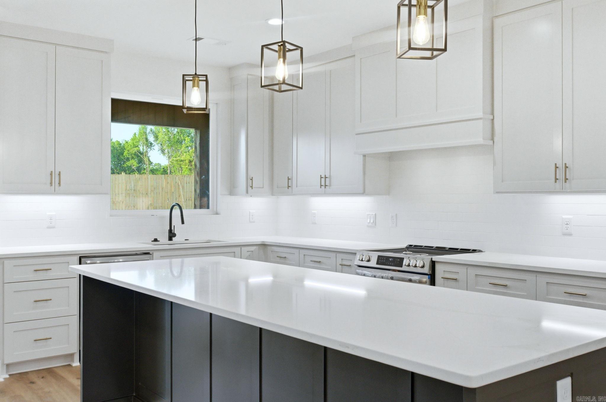 SARATOGA PLACE SUBDIVISION - Residential