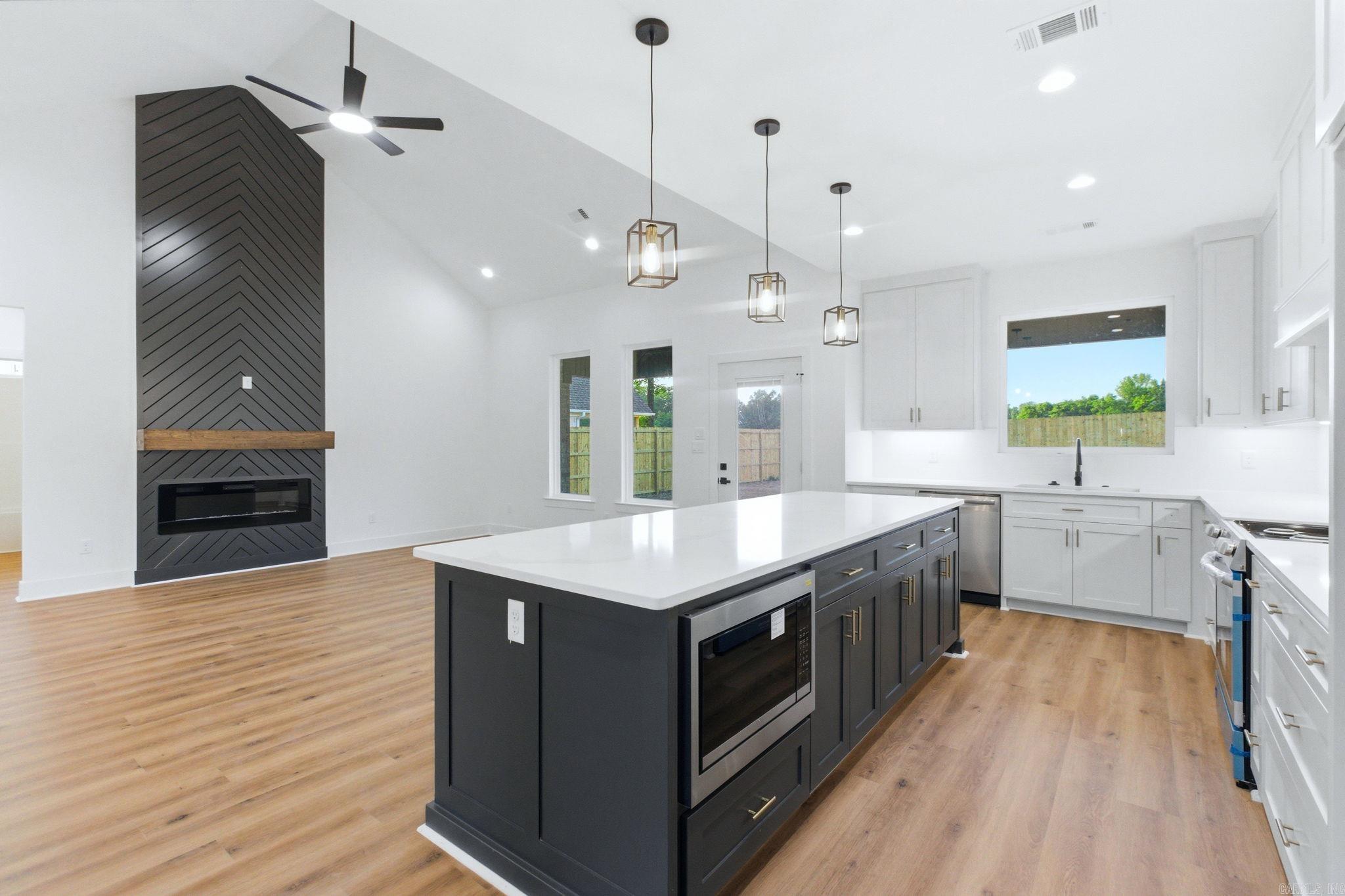 SARATOGA PLACE SUBDIVISION - Residential