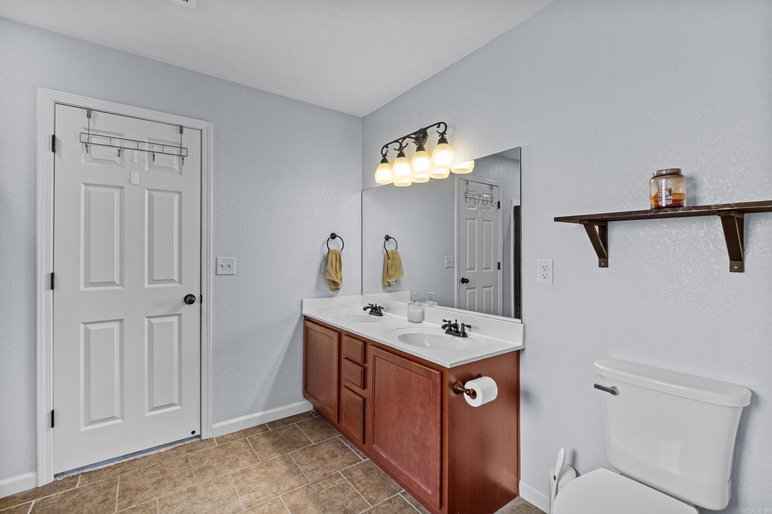SOUTHERN COMFORT ESTATES - Residential