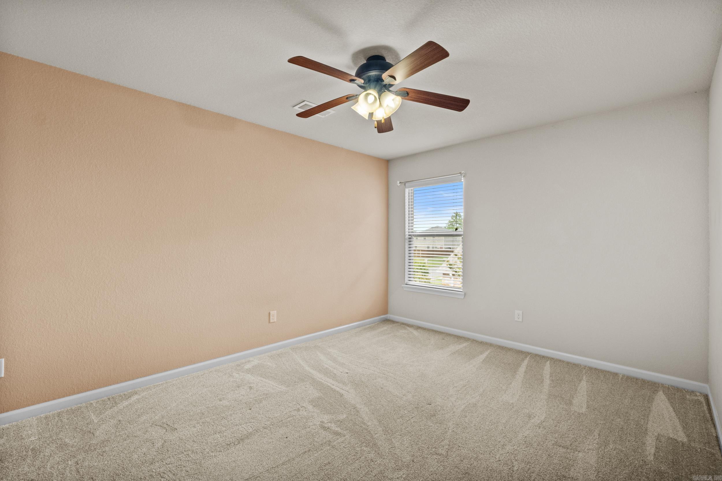 SOUTHERN COMFORT ESTATES - Residential