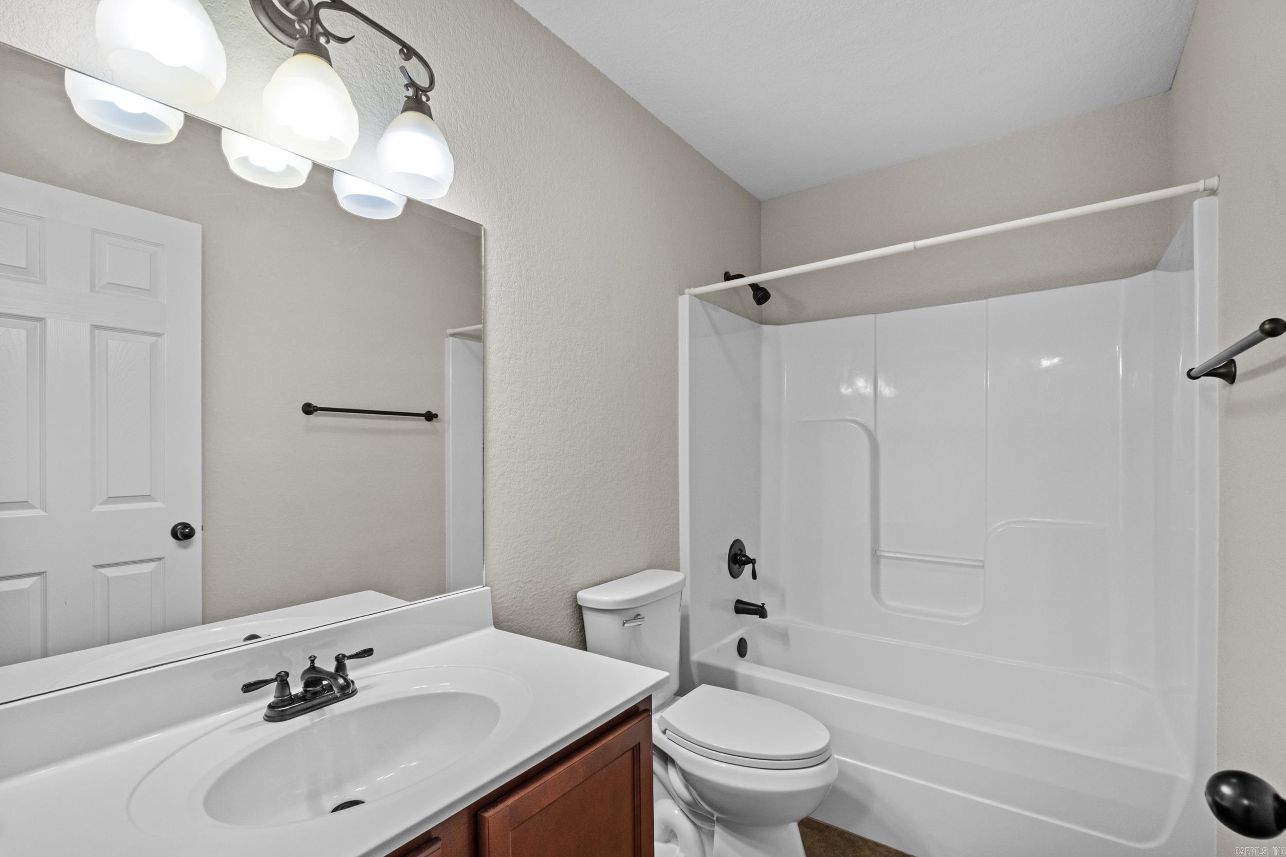 SOUTHERN COMFORT ESTATES - Residential