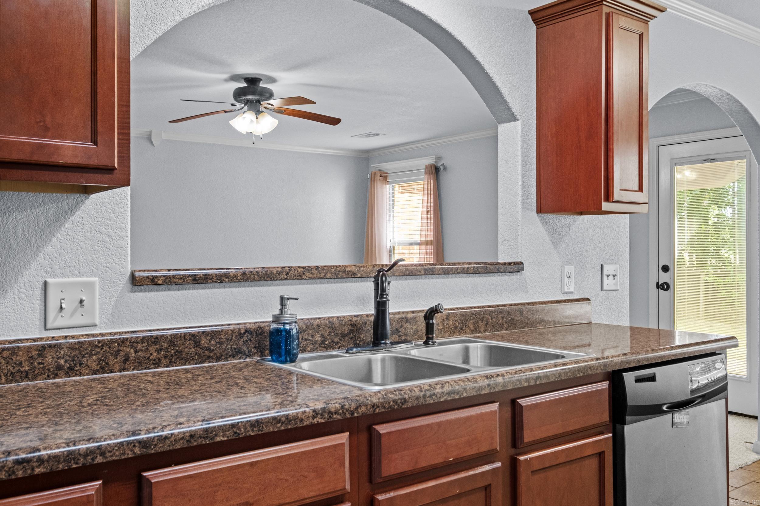 SOUTHERN COMFORT ESTATES - Residential