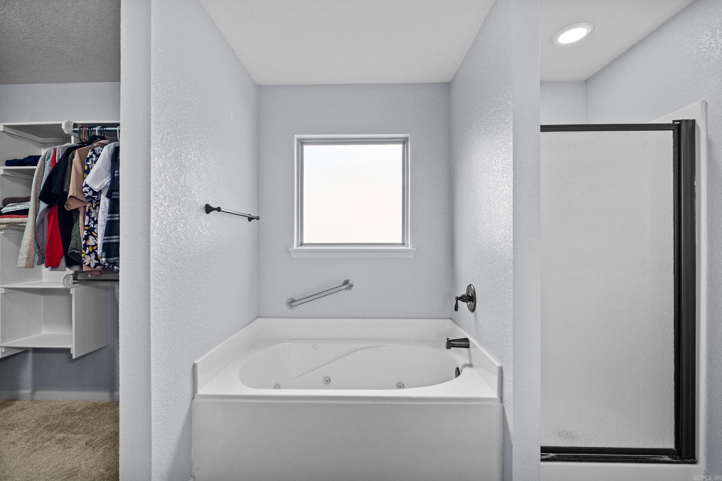SOUTHERN COMFORT ESTATES - Residential